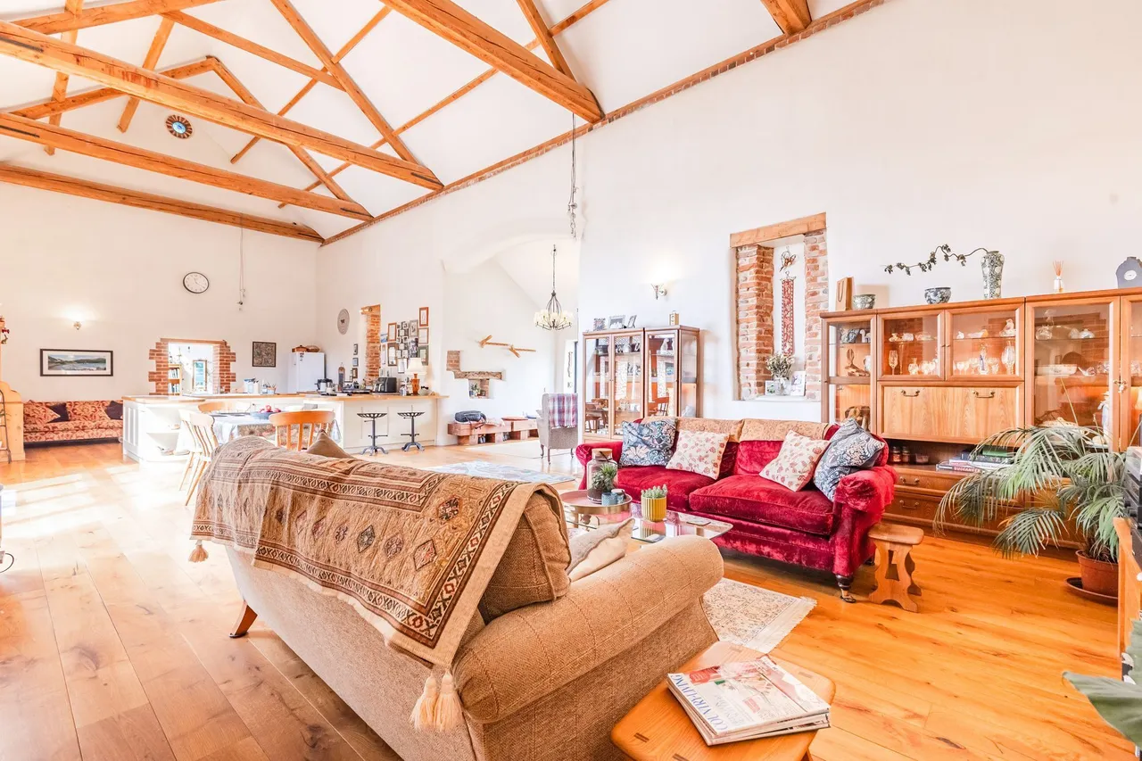 Characterful Barn Conversion in Felbrigg, photo 10