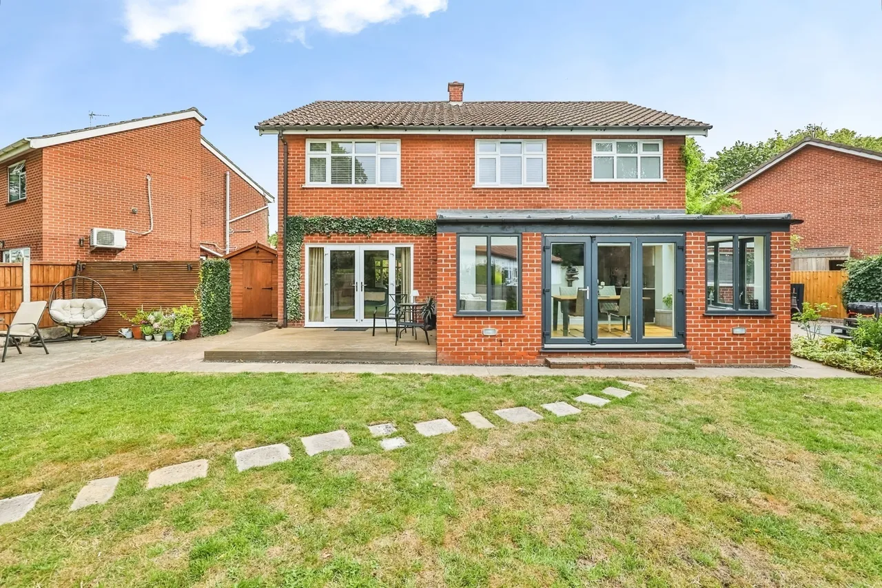 Milldale Close, Clifton, Nottingham, NG11, photo 24