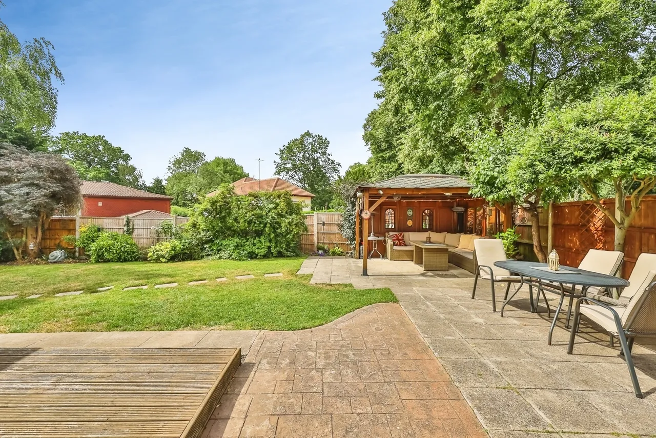 Milldale Close, Clifton, Nottingham, NG11, photo 23