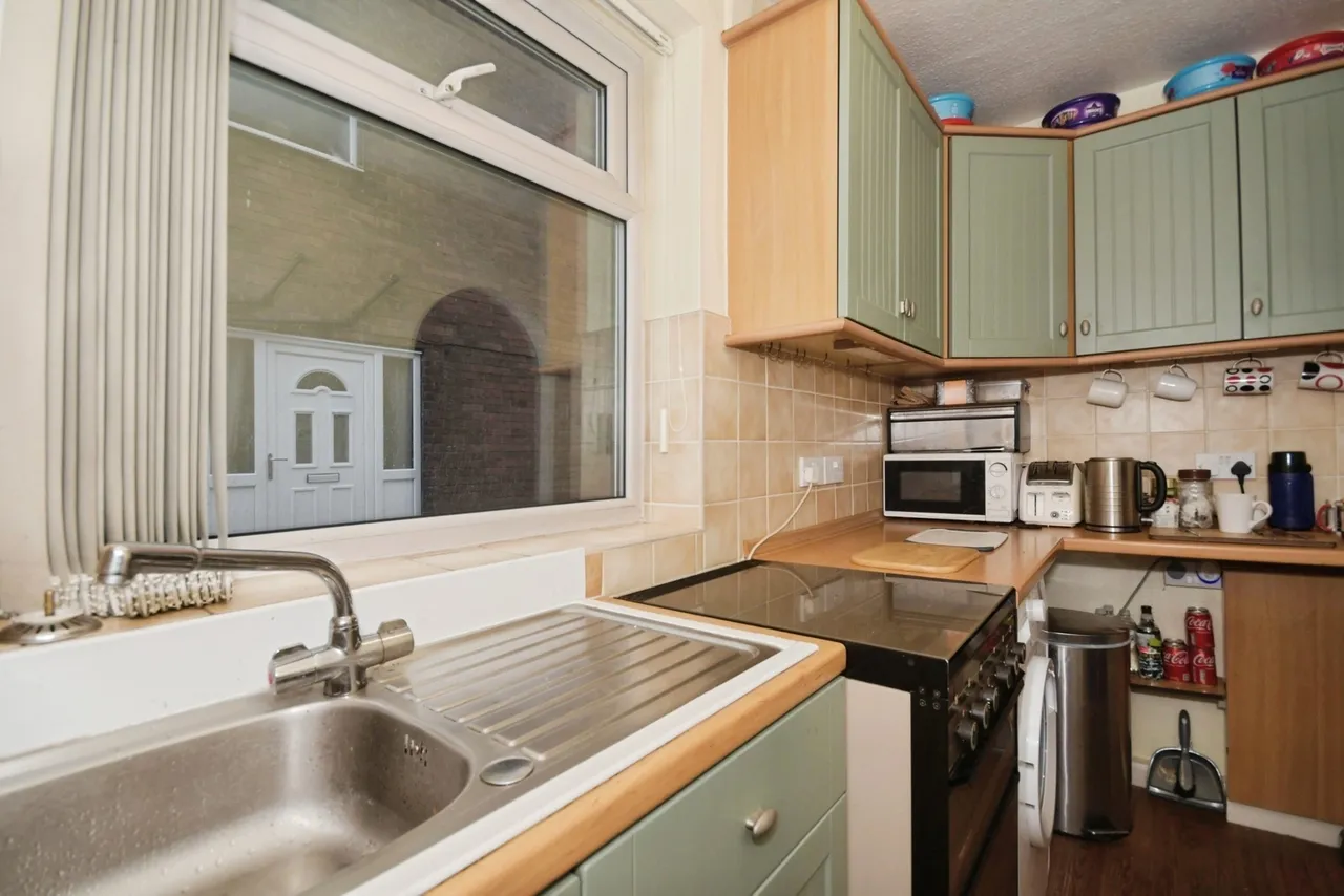 North Wingfield Road, Grassmoor, Chesterfield, Derbyshire, S42, photo 3