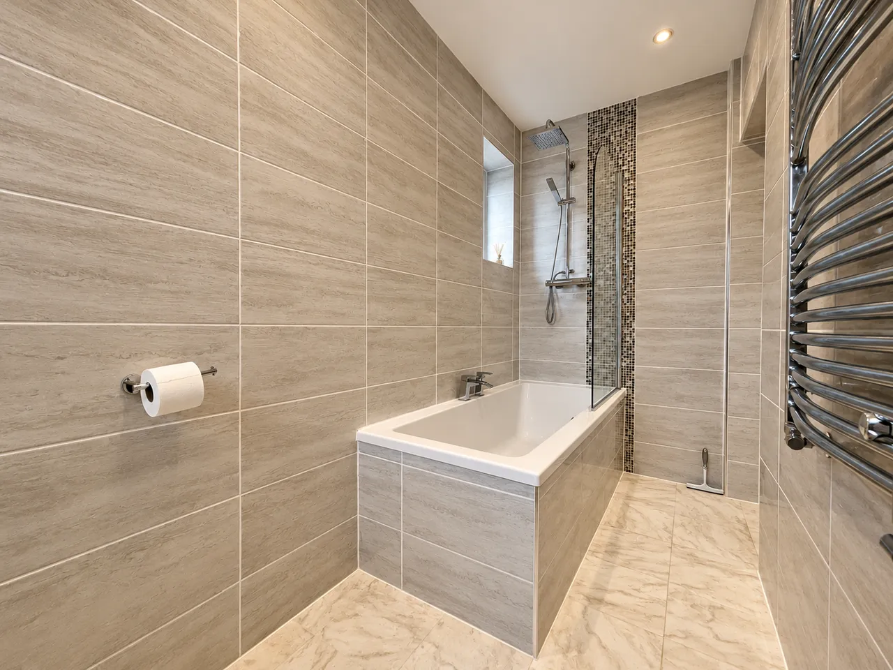 Vernon Road, Bredbury, SK6, photo 19