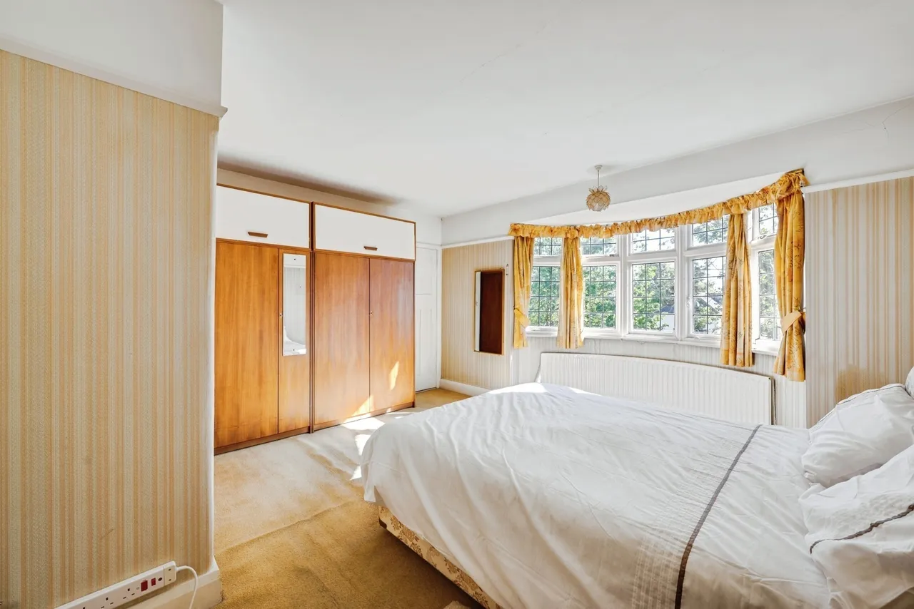 Broadhurst Gardens, Reigate, RH2, photo 4