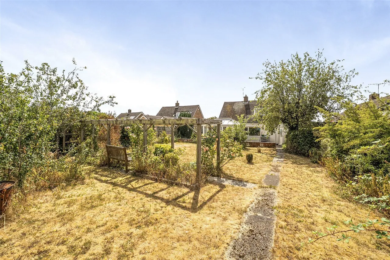 Laburnum Drive, Cherry Willingham, Lincoln, Lincolnshire, LN3, photo 13