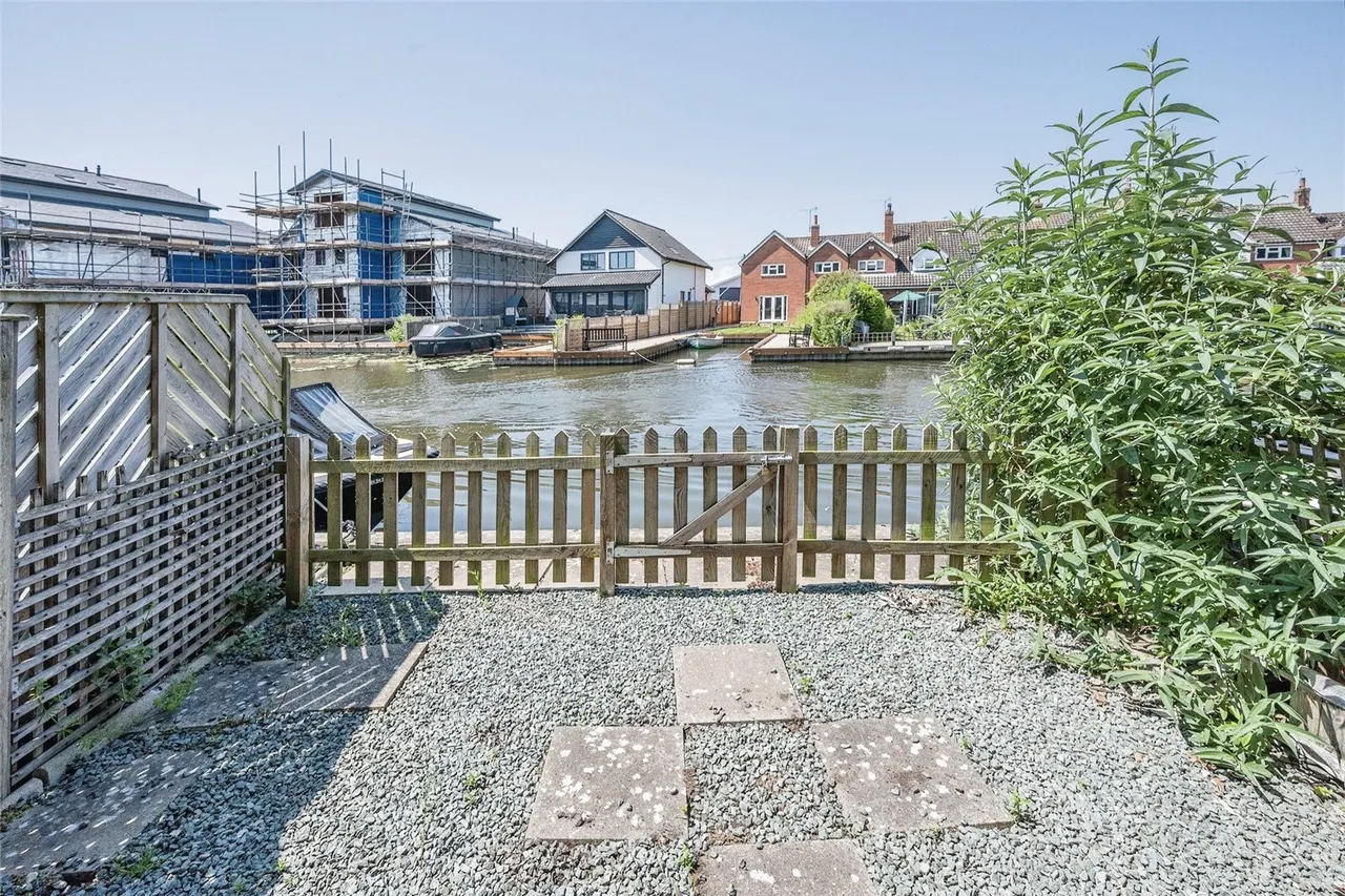 Marsh Road, Hoveton, Norwich, NR12, photo 12