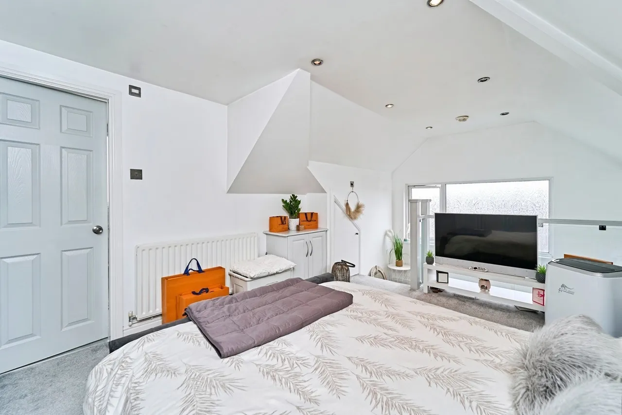 Woden Road East, Wednesbury, West Midlands, WS10, photo 12