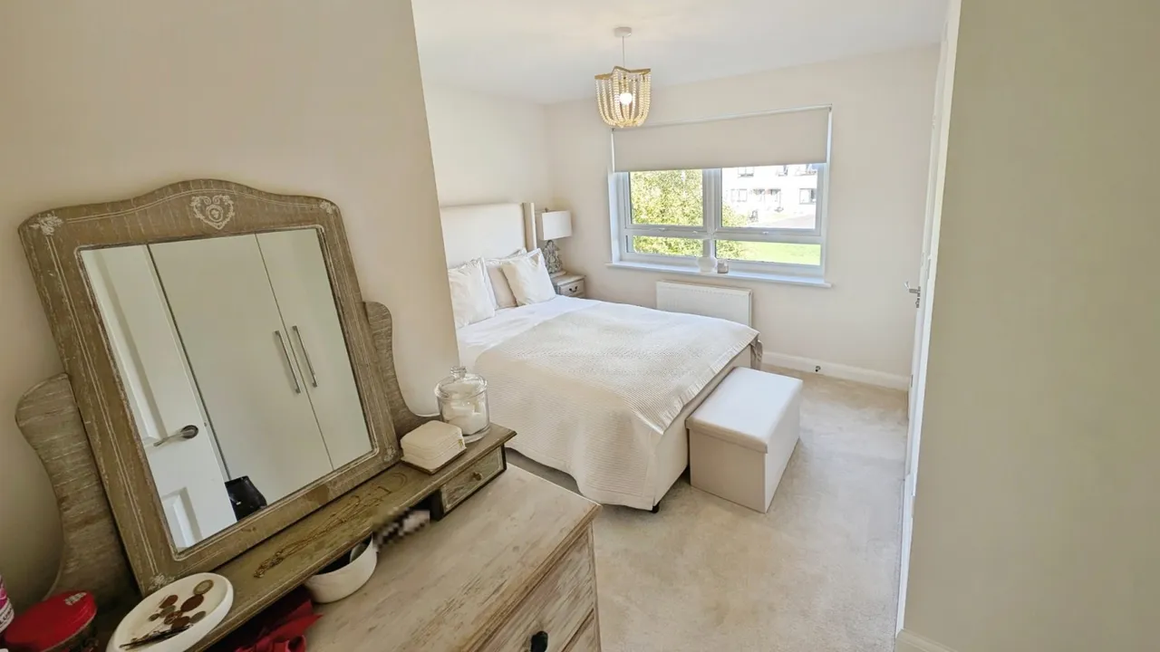 Hutchinson Road, Yate, BS37, photo 18
