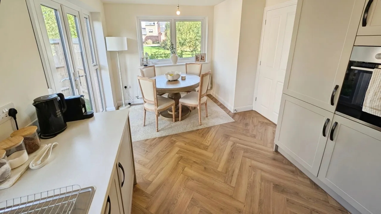 Hutchinson Road, Yate, BS37, photo 16