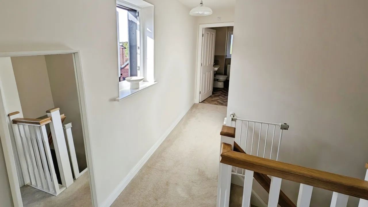 Hutchinson Road, Yate, BS37, photo 7