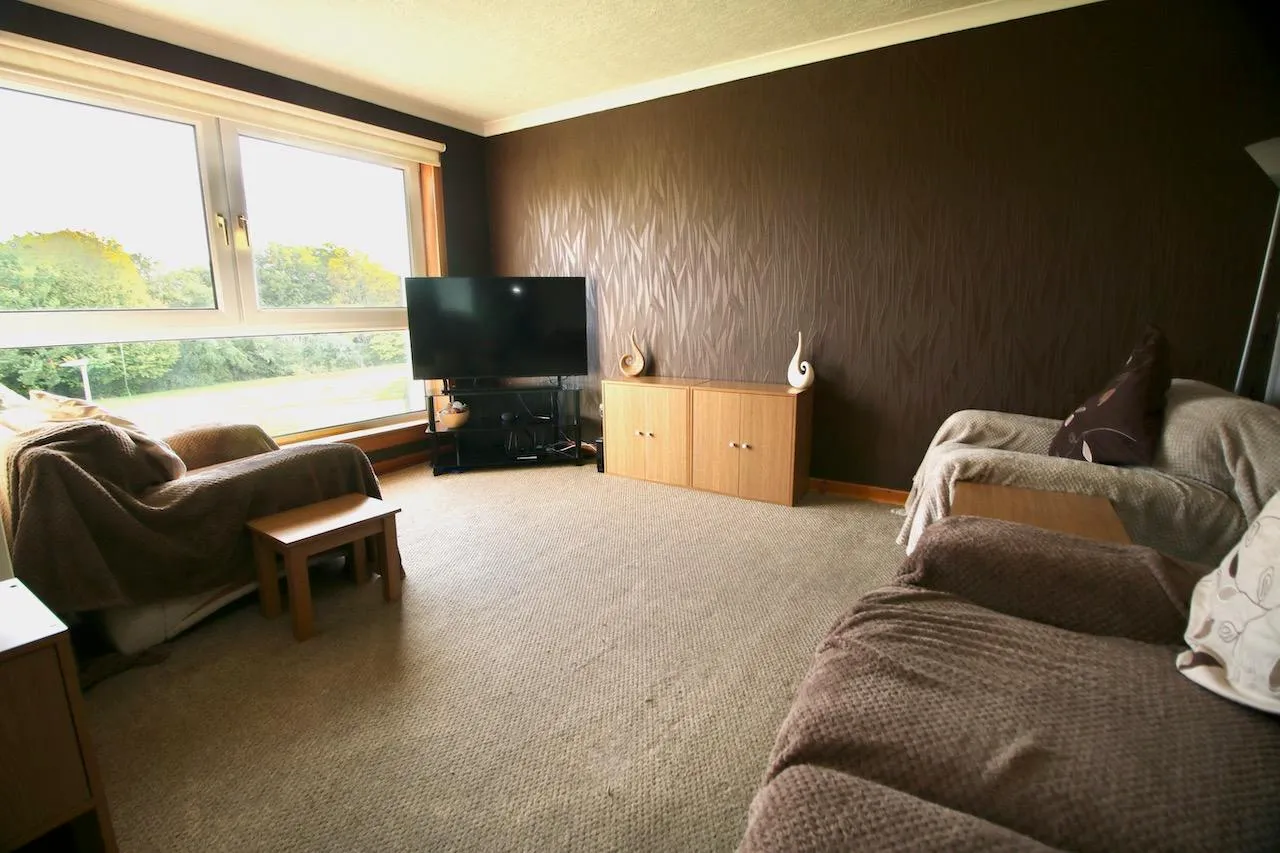 Hornbeam Road, Cumbernauld, G67 3NF, photo 2