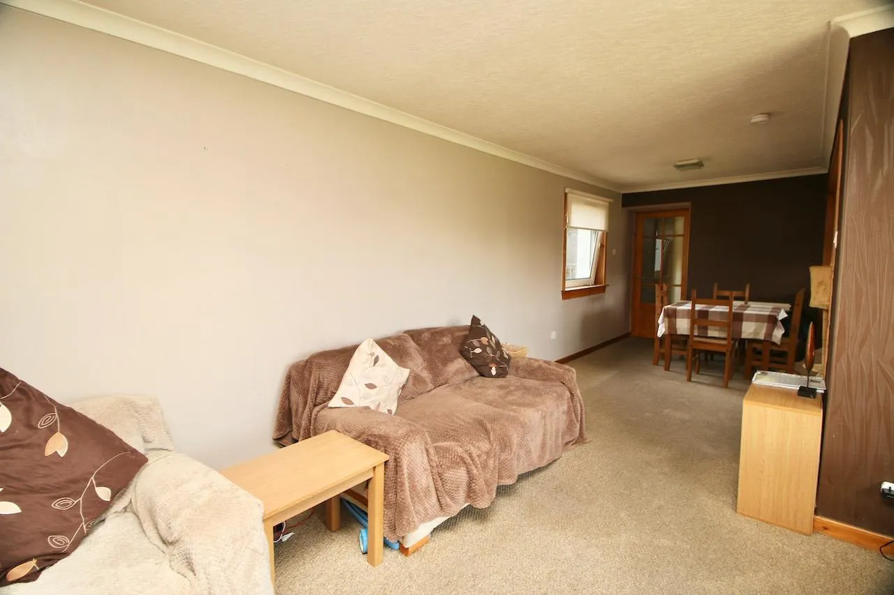 Hornbeam Road, Cumbernauld, G67 3NF, photo 4