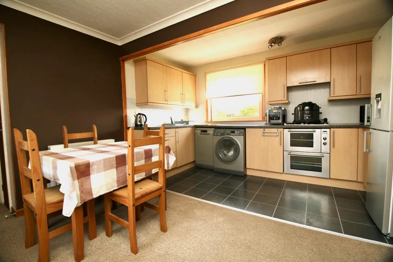 Hornbeam Road, Cumbernauld, G67 3NF, photo 6