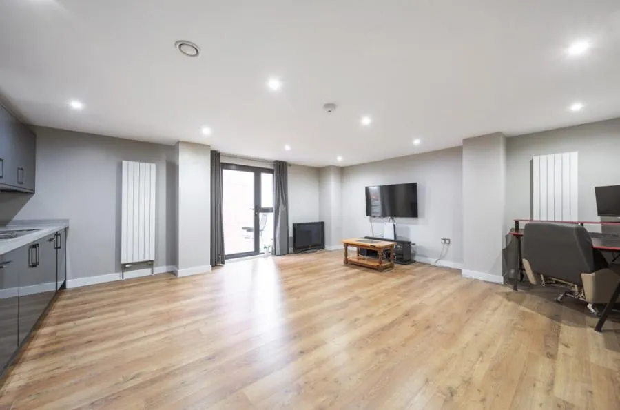 Victoria Avenue, Southend-on-Sea, SS2, photo 12
