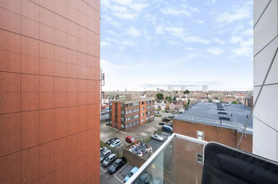Victoria Avenue, Southend-on-Sea, SS2, photo 9