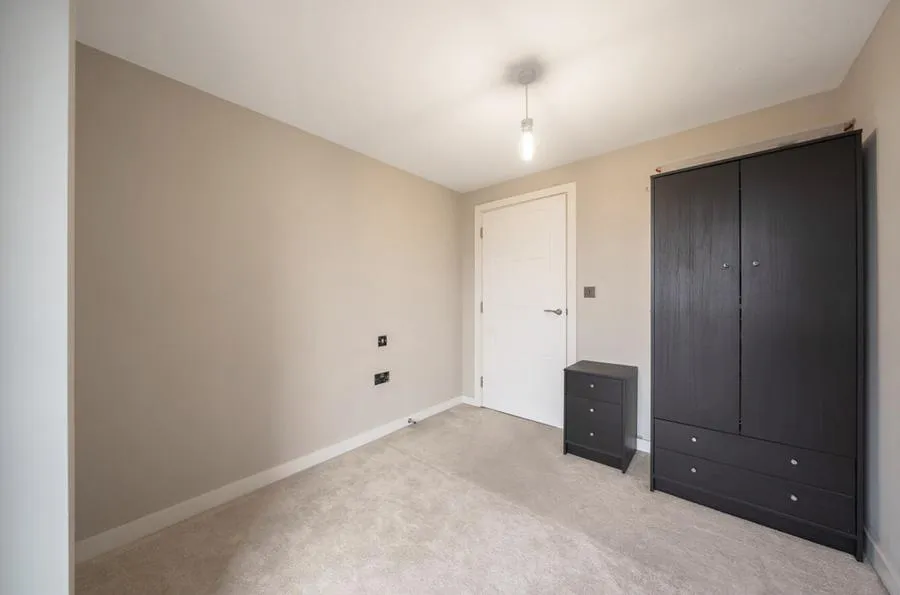 Victoria Avenue, Southend-on-Sea, SS2, photo 13