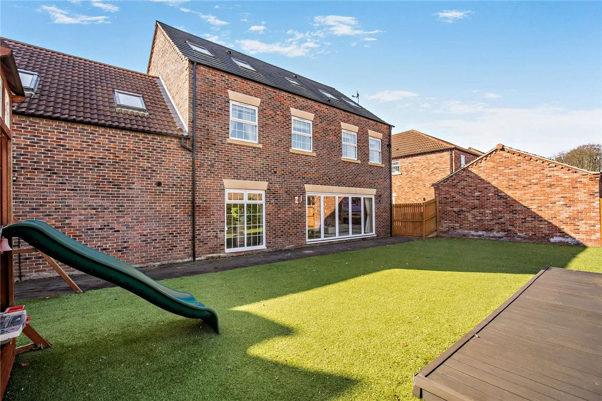 Woodland Close, Wetherby, LS22, photo 22