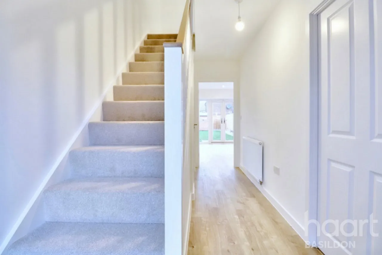 Ghyllgrove Place, Basildon, SS14, photo 11