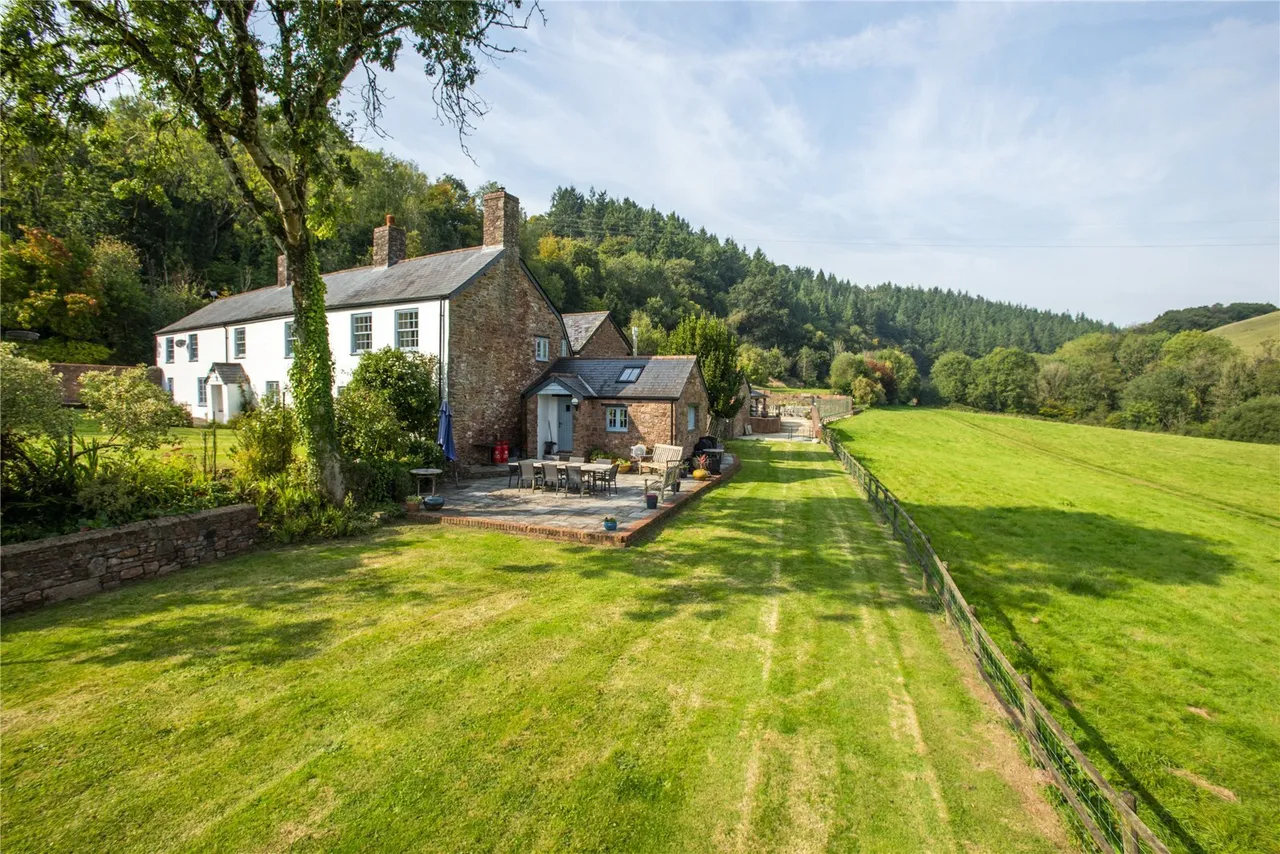 6 bed house for sale, Wiveliscombe, Taunton, TA4