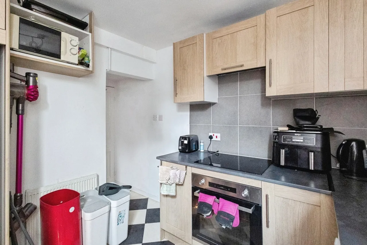 Ashton New Road, Openshaw, Manchester, M11, photo 8