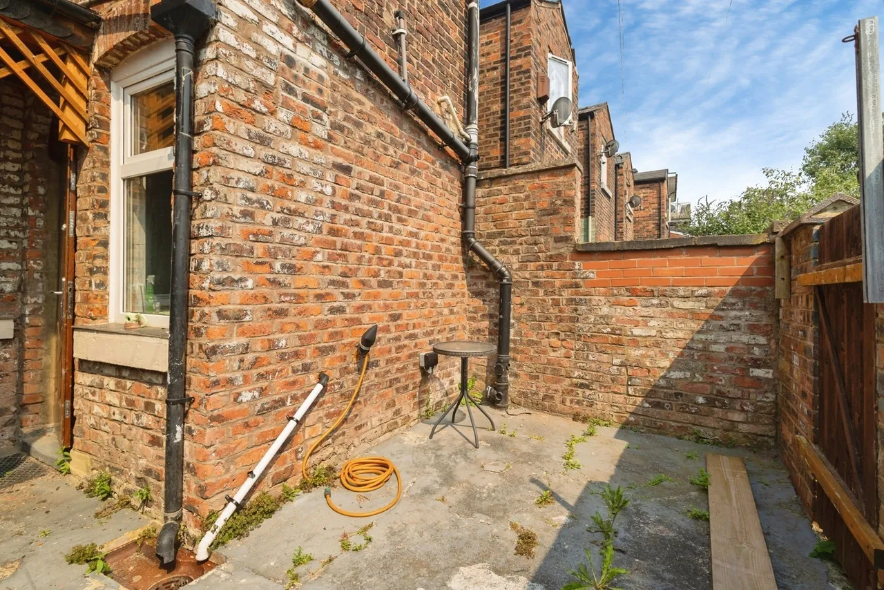Ashton New Road, Openshaw, Manchester, M11, photo 18