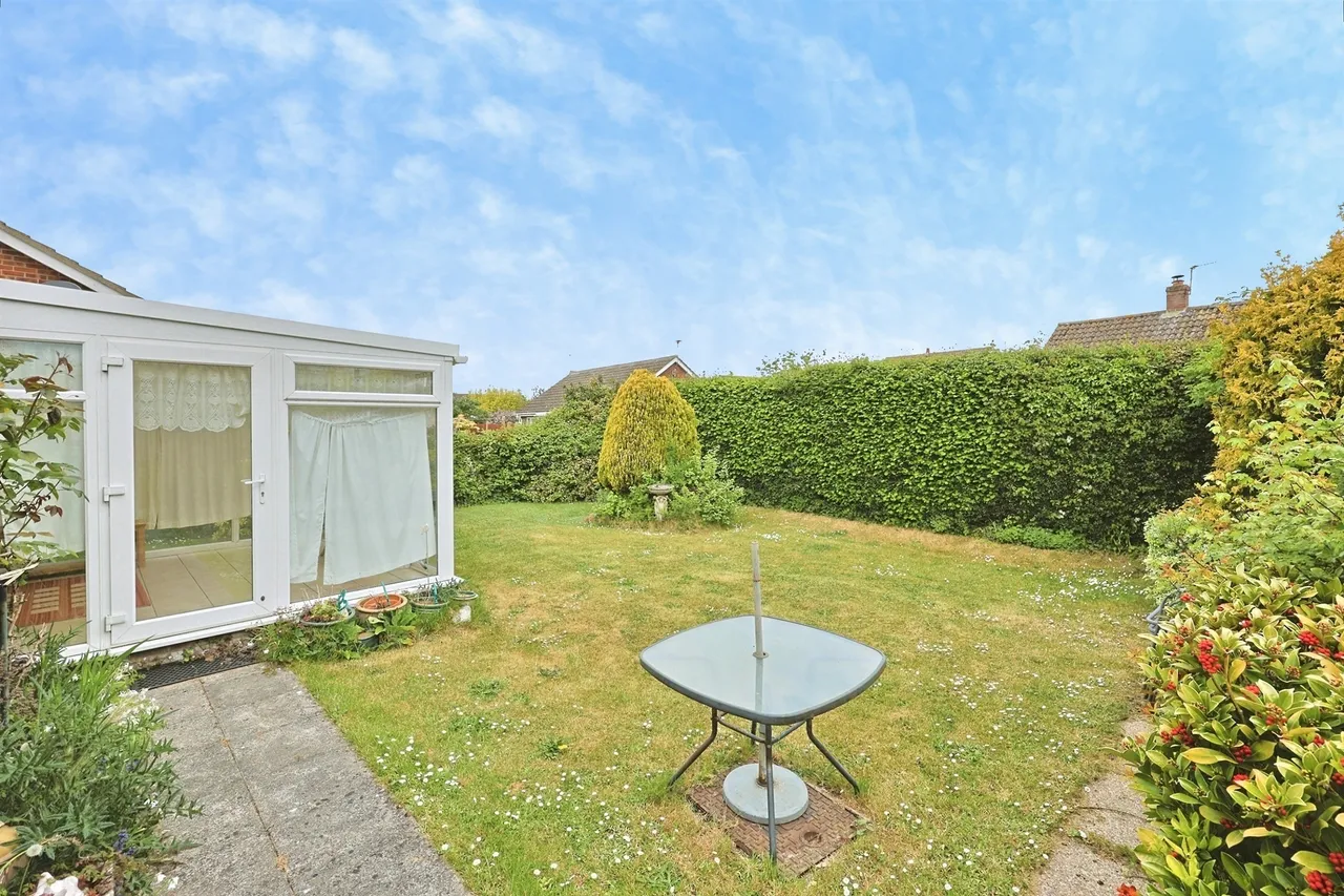 Loombe Close, Swanton Morley, NR20, photo 19