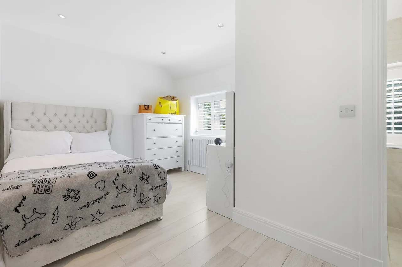 King Street, High Ongar, CM5, photo 16
