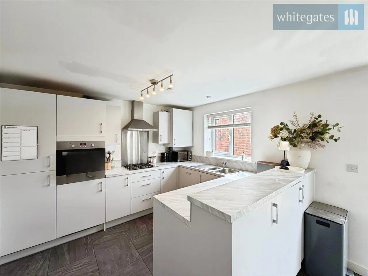 Oldham Gardens, Llay, LL12, photo 7