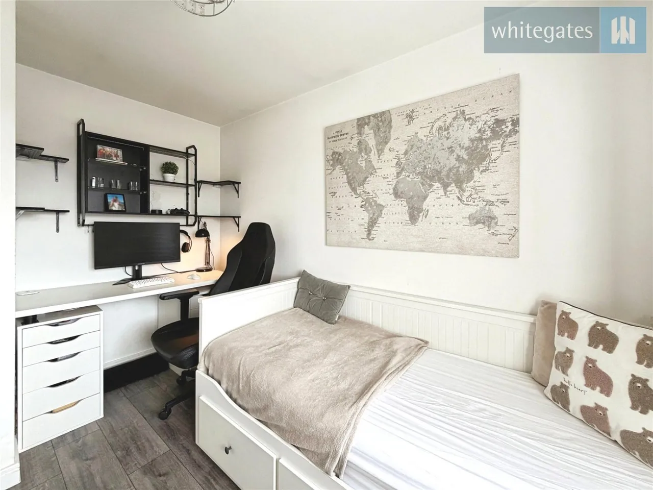 Oldham Gardens, Llay, LL12, photo 16
