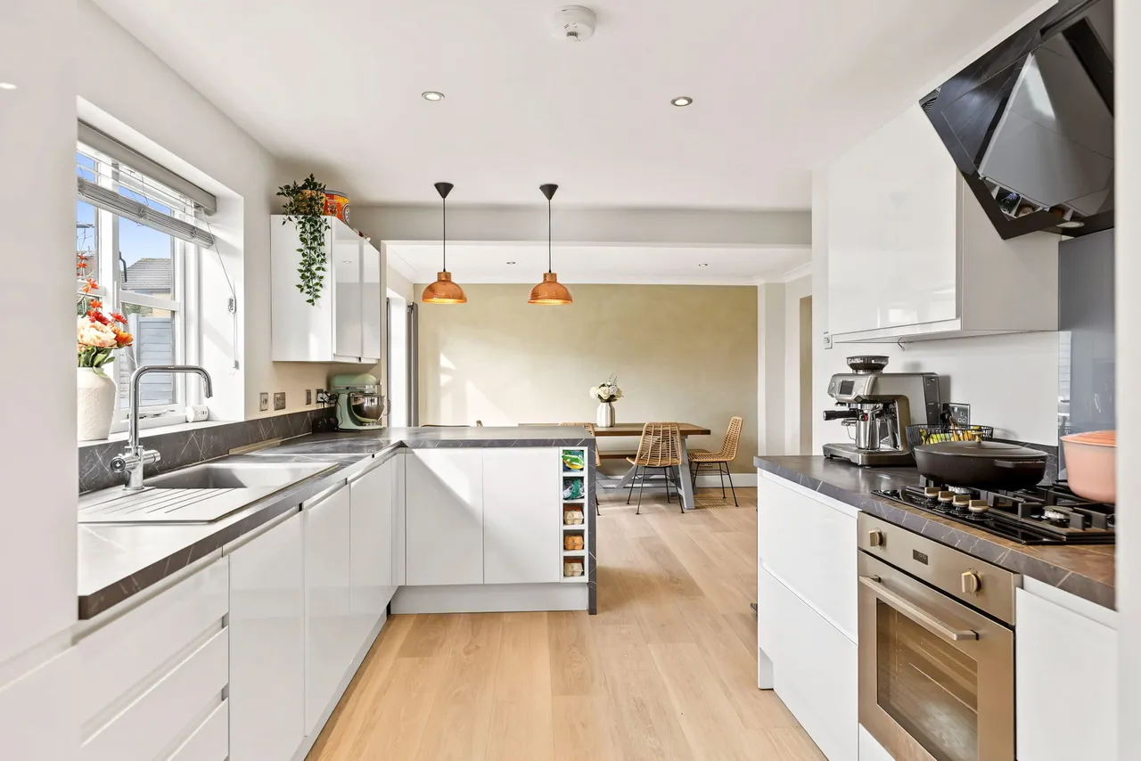 Blair Close, Bishop's Stortford, CM23, photo 13