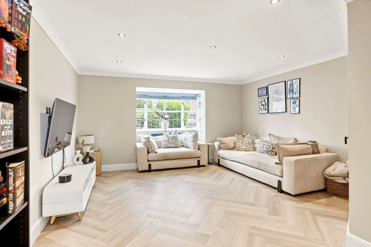 Blair Close, Bishop's Stortford, CM23, photo 20