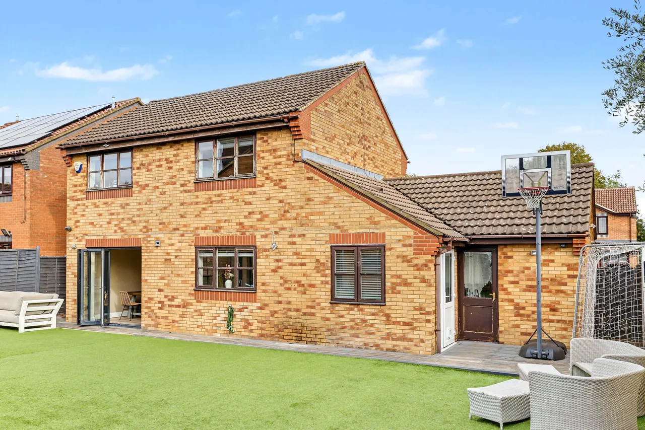 Blair Close, Bishop's Stortford, CM23, photo 38