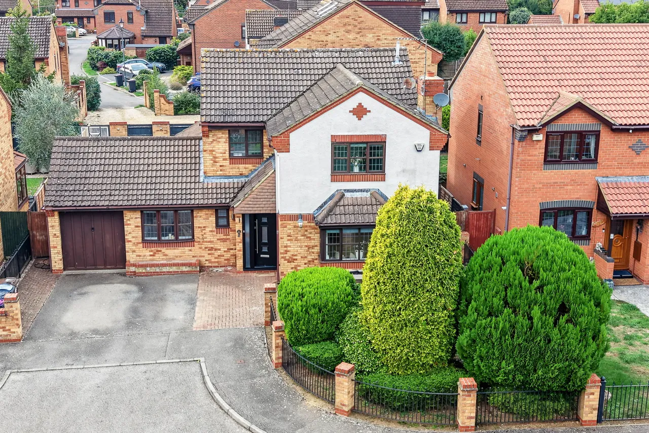 Blair Close, Bishop's Stortford, CM23, photo 45