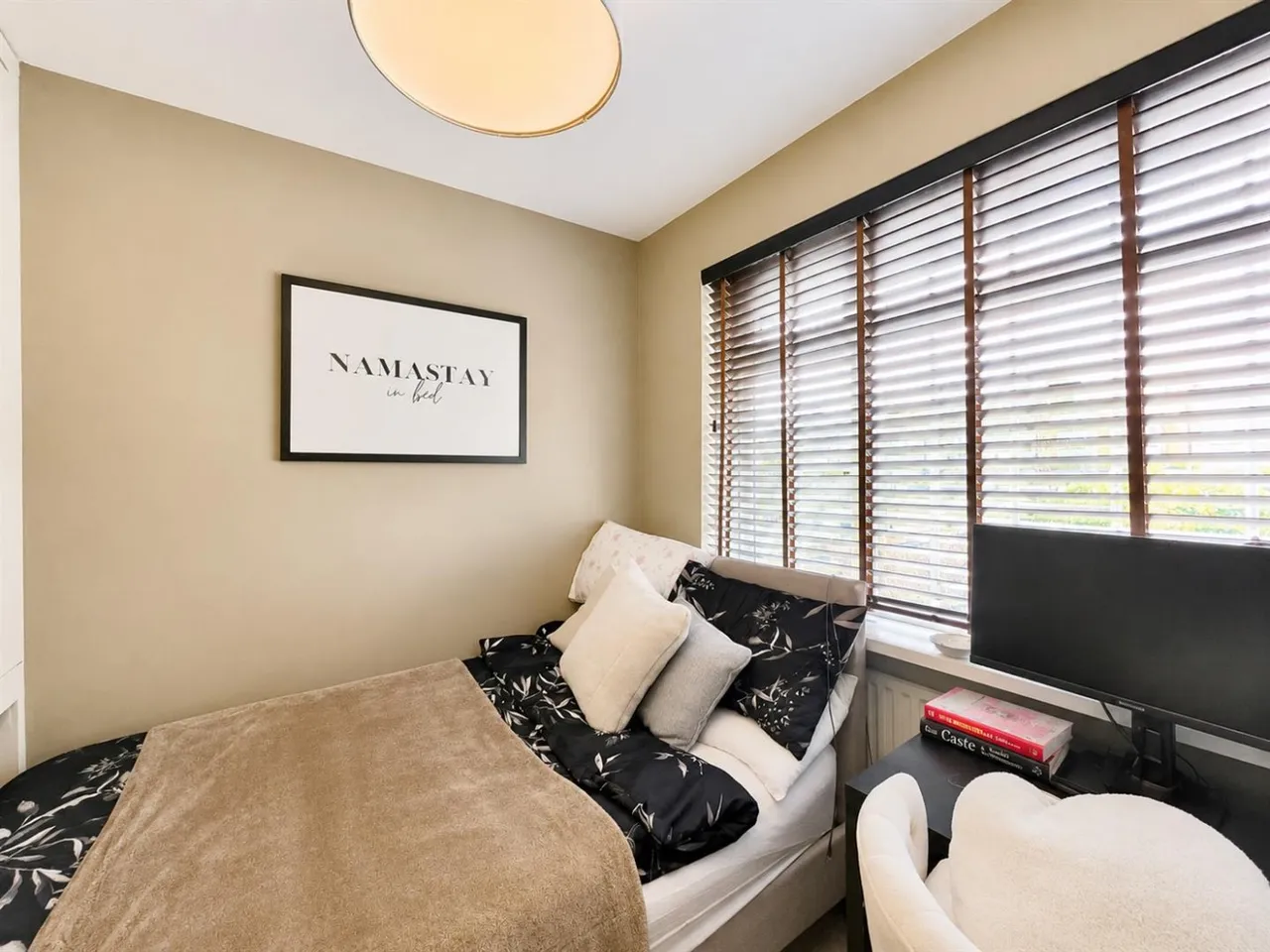 End Terrace, Southall, UB1, photo 14