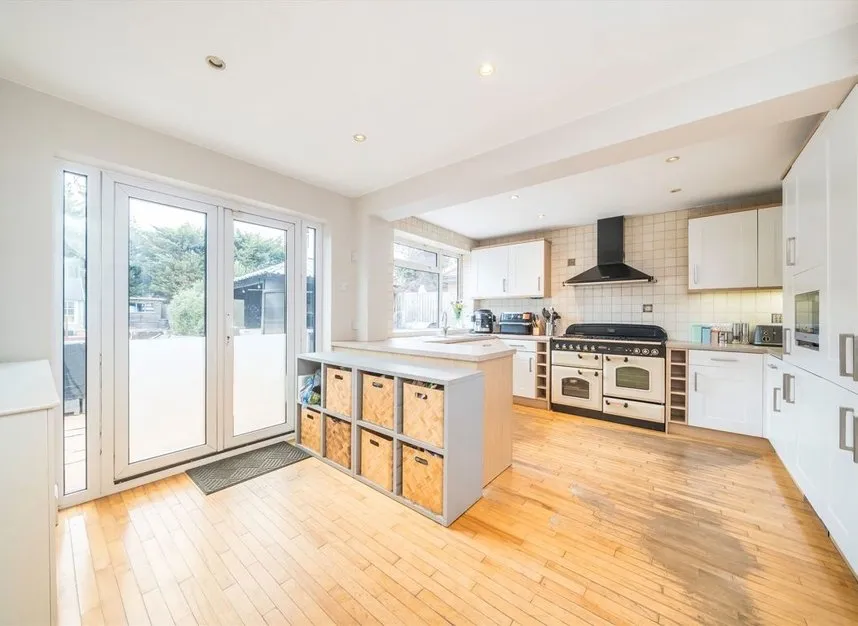 Collingwood Avenue, Surbiton, KT5, photo 3