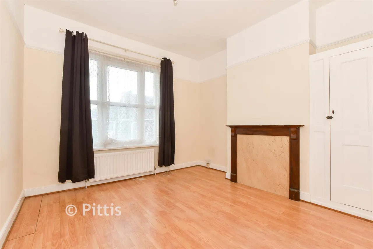 Fitzroy Street, Sandown, PO36, photo 6