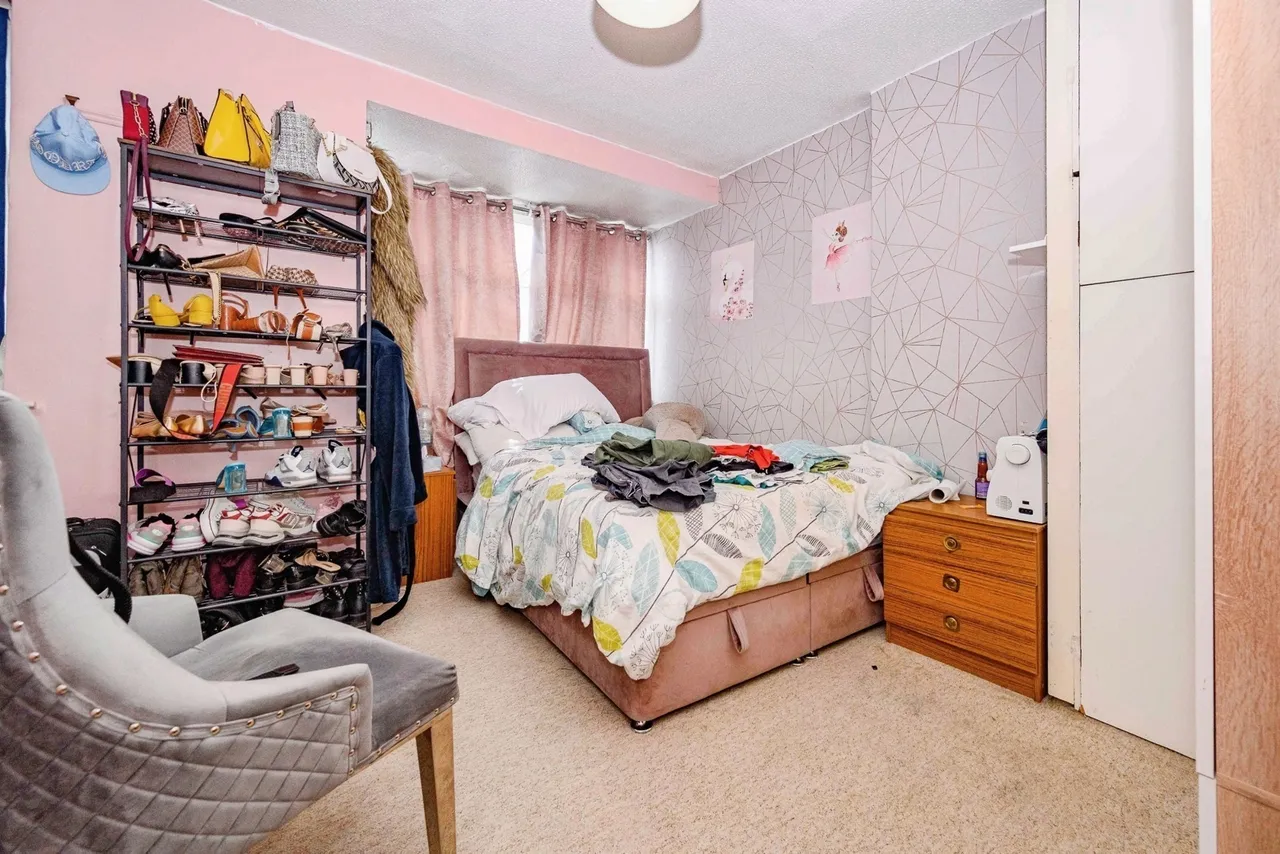 Third Avenue, LUTON, Bedfordshire, LU3, photo 9