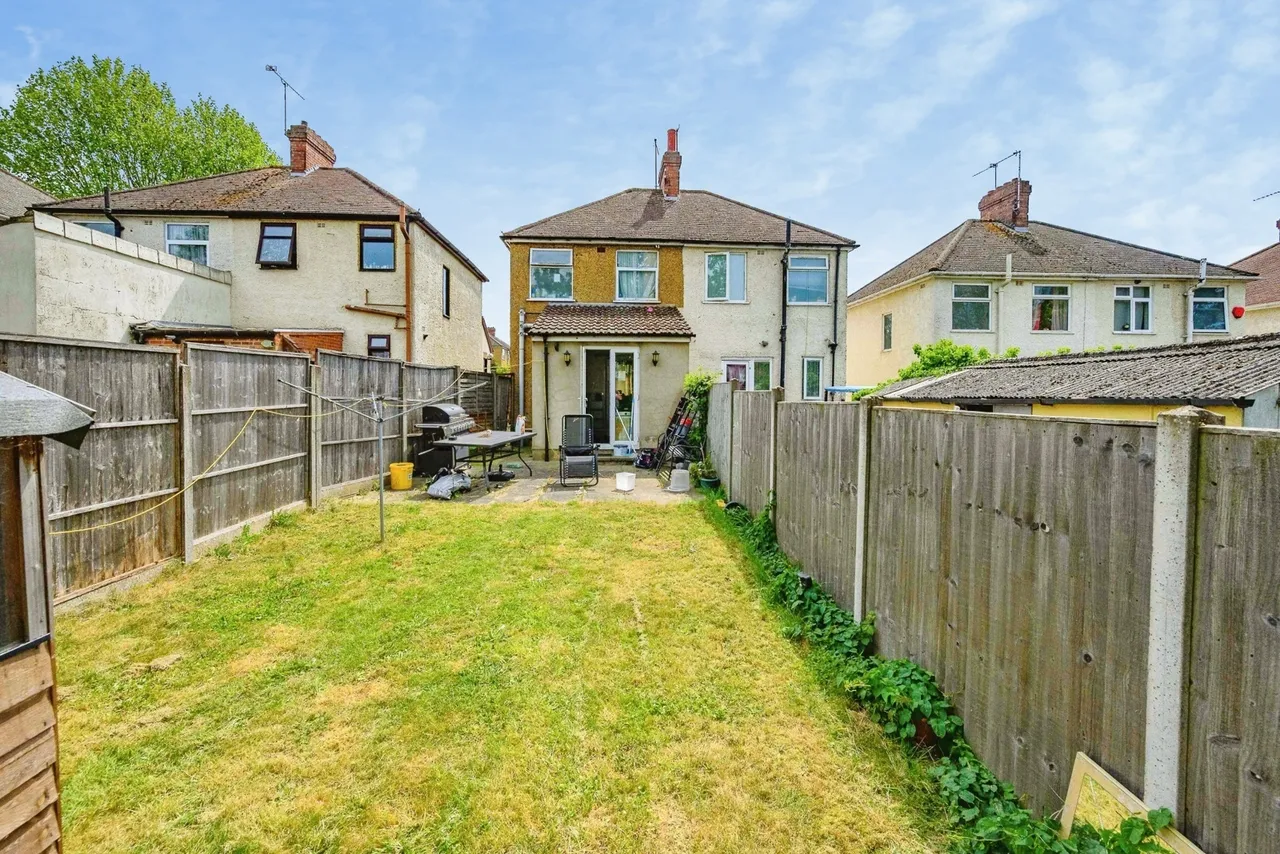 Third Avenue, LUTON, Bedfordshire, LU3, photo 8