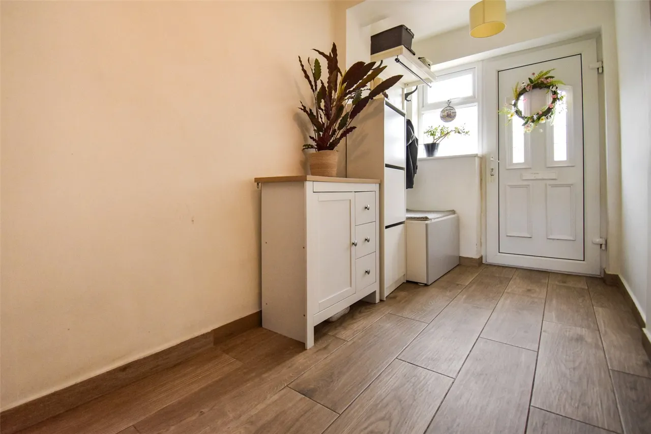 Brookfield Road, Aldershot, Hampshire, GU12 4UP, photo 8