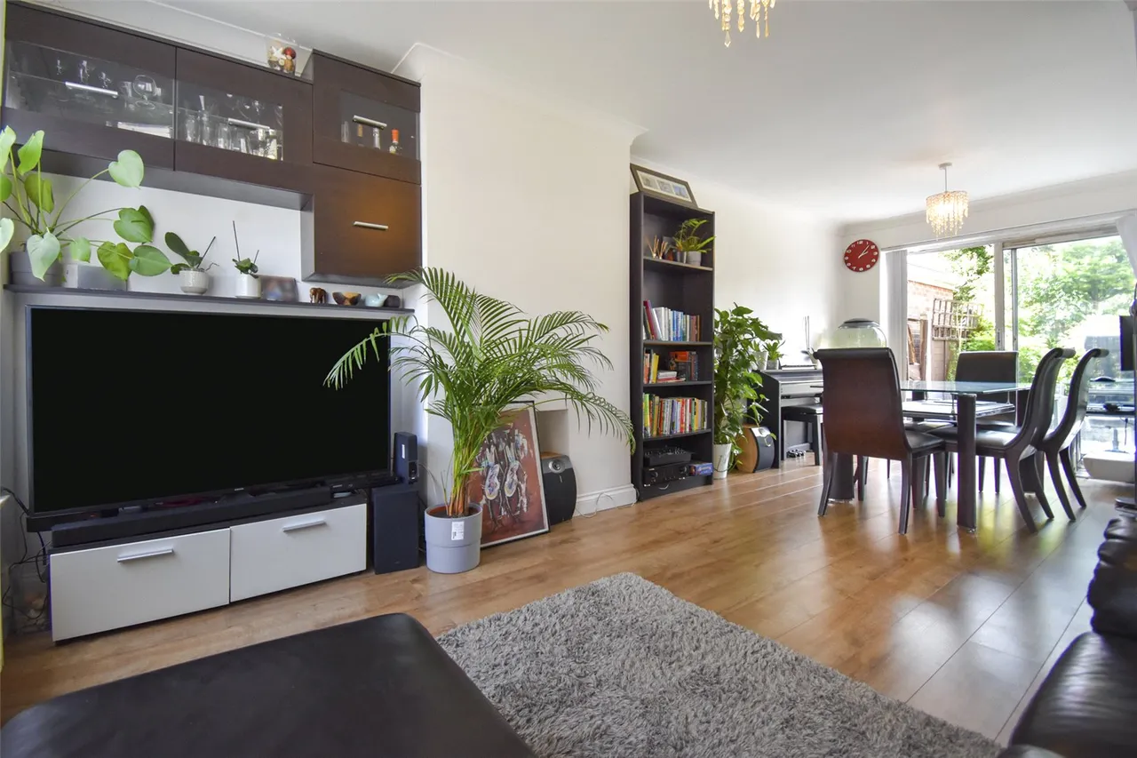 Brookfield Road, Aldershot, Hampshire, GU12 4UP, photo 2