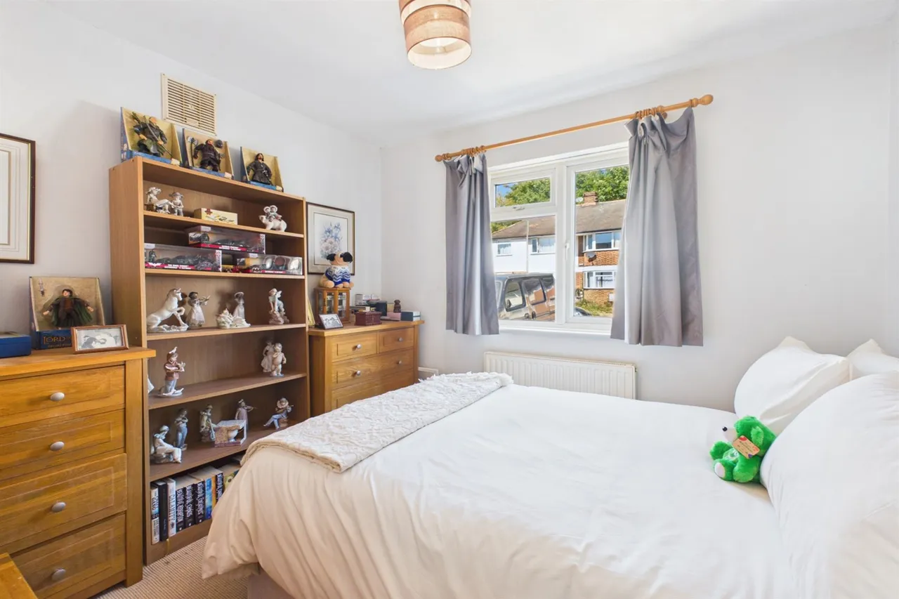 London, SW19 2PG, photo 10