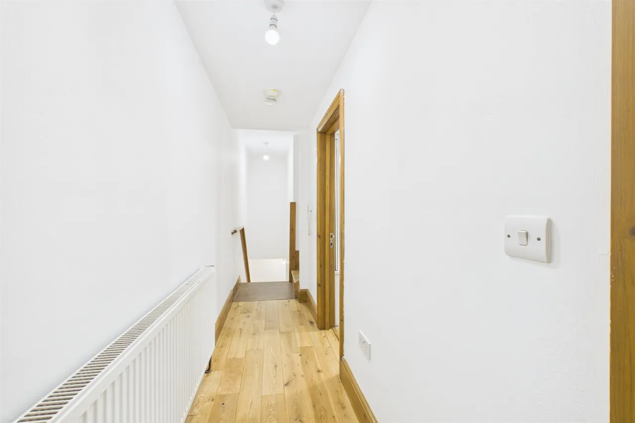 5 Clifton Road, London, Greater London, SE25 6NL, photo 9