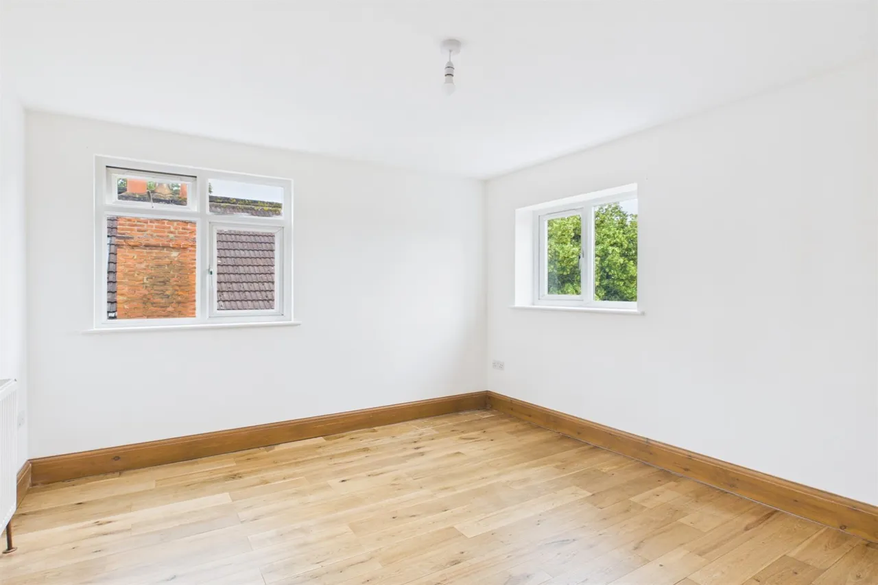 5 Clifton Road, London, Greater London, SE25 6NL, photo 2