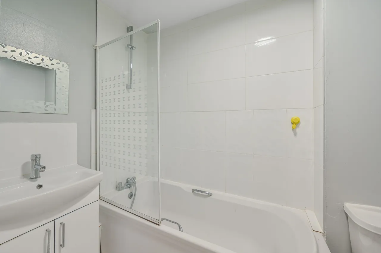 6 Connections House, 2 Glebe Road, London, photo 7