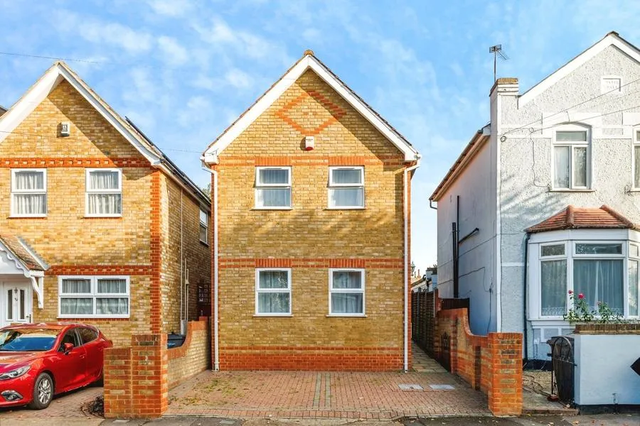 5 bed house to rent, Worthington Road, Surbiton, KT6