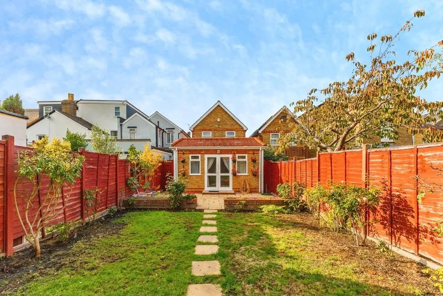 Worthington Road, Surbiton, KT6, photo 8