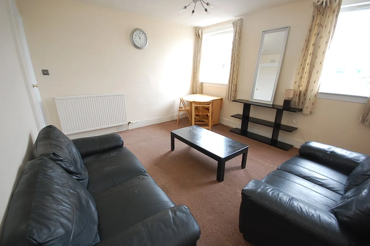 Menzies Road, Torry, AB11, photo 2