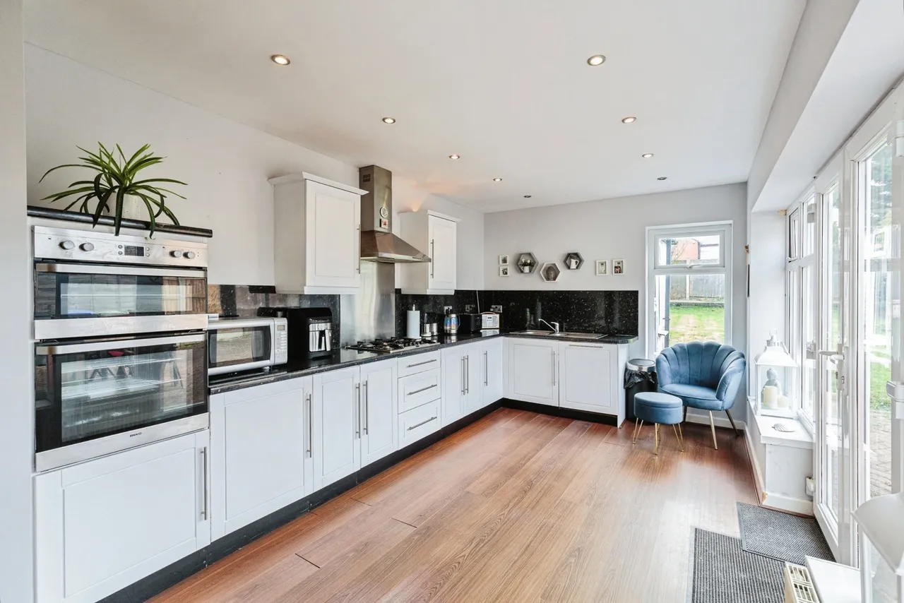 Newhouse Road, Blackpool, FY4, photo 24