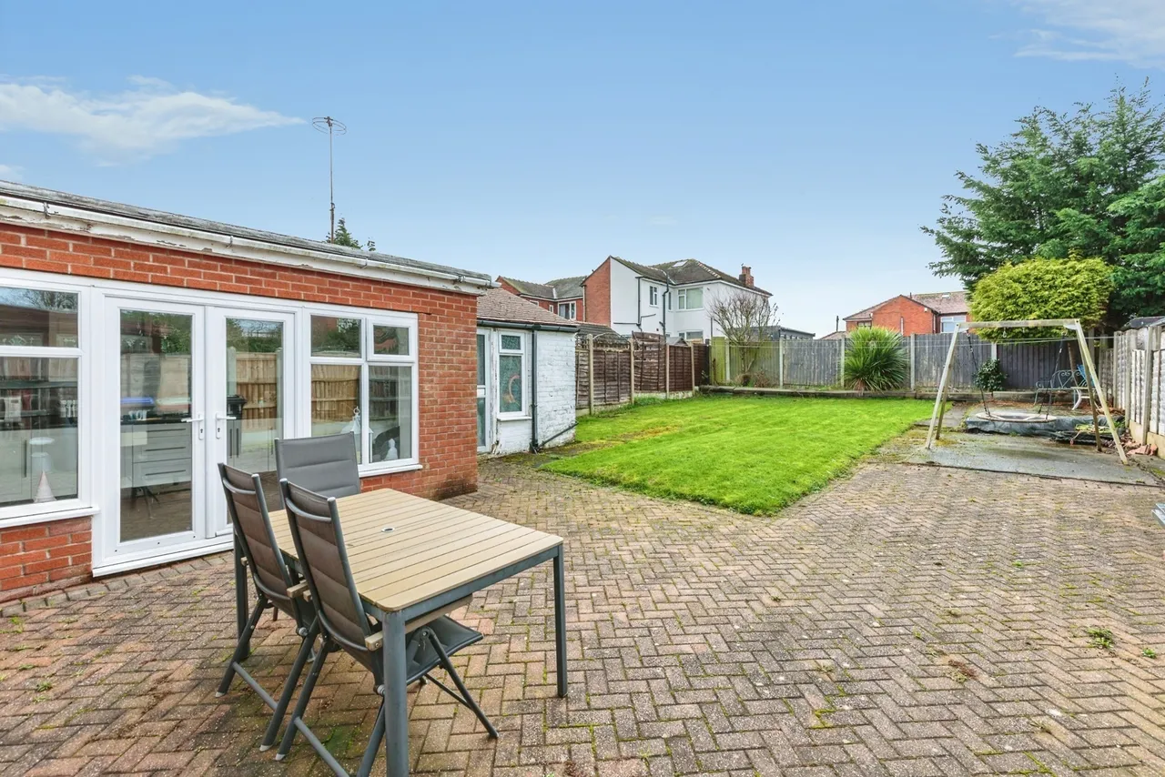Newhouse Road, Blackpool, FY4, photo 20