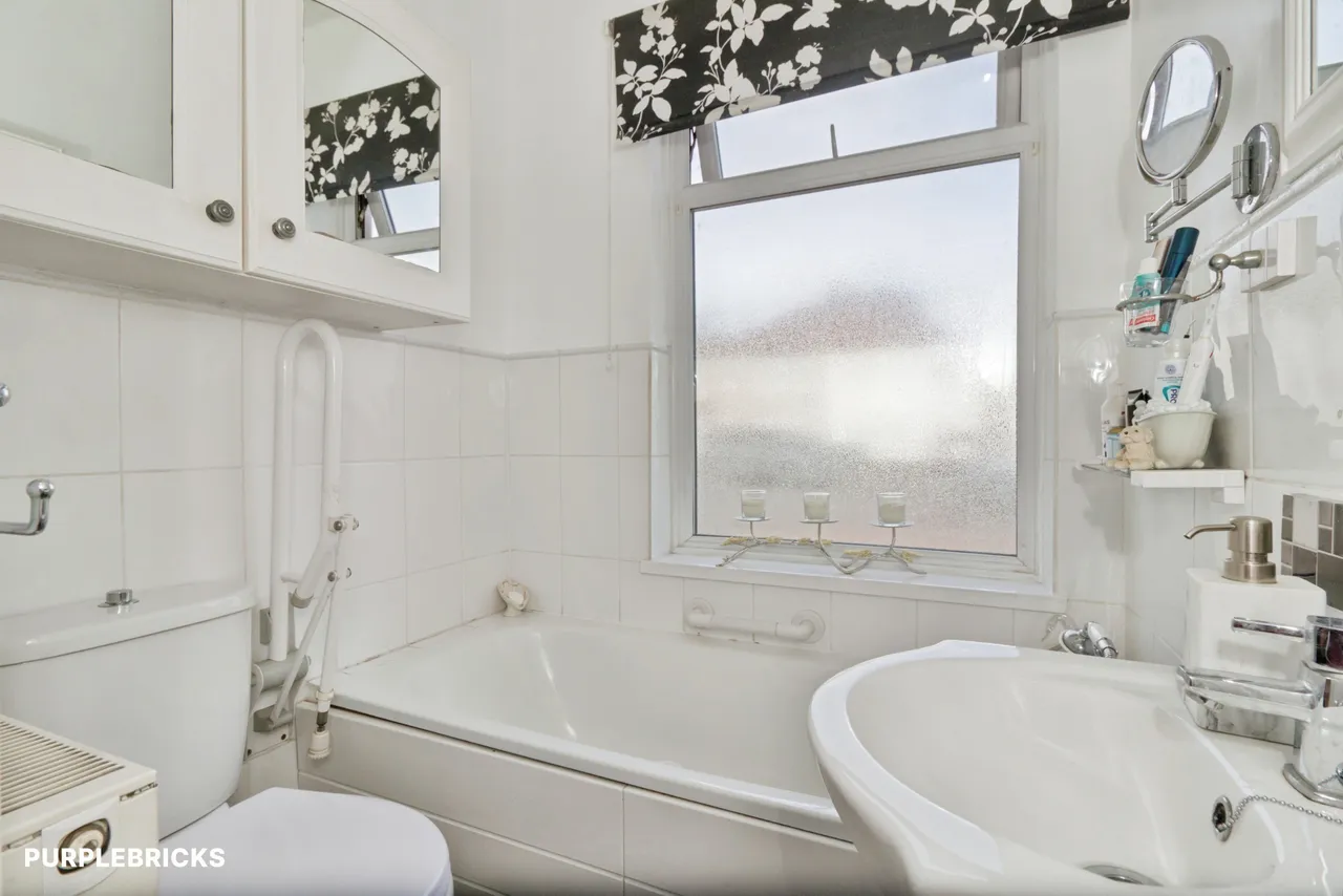 Exeter Road, Welling, DA16, photo 3