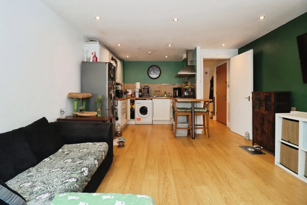 Beechwood House, Beechwood Road, Fishponds, BS16, photo 9