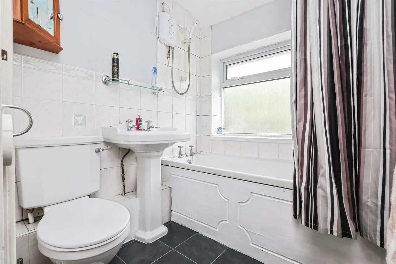 Rachel Gardens, Selly Oak, B29, photo 9